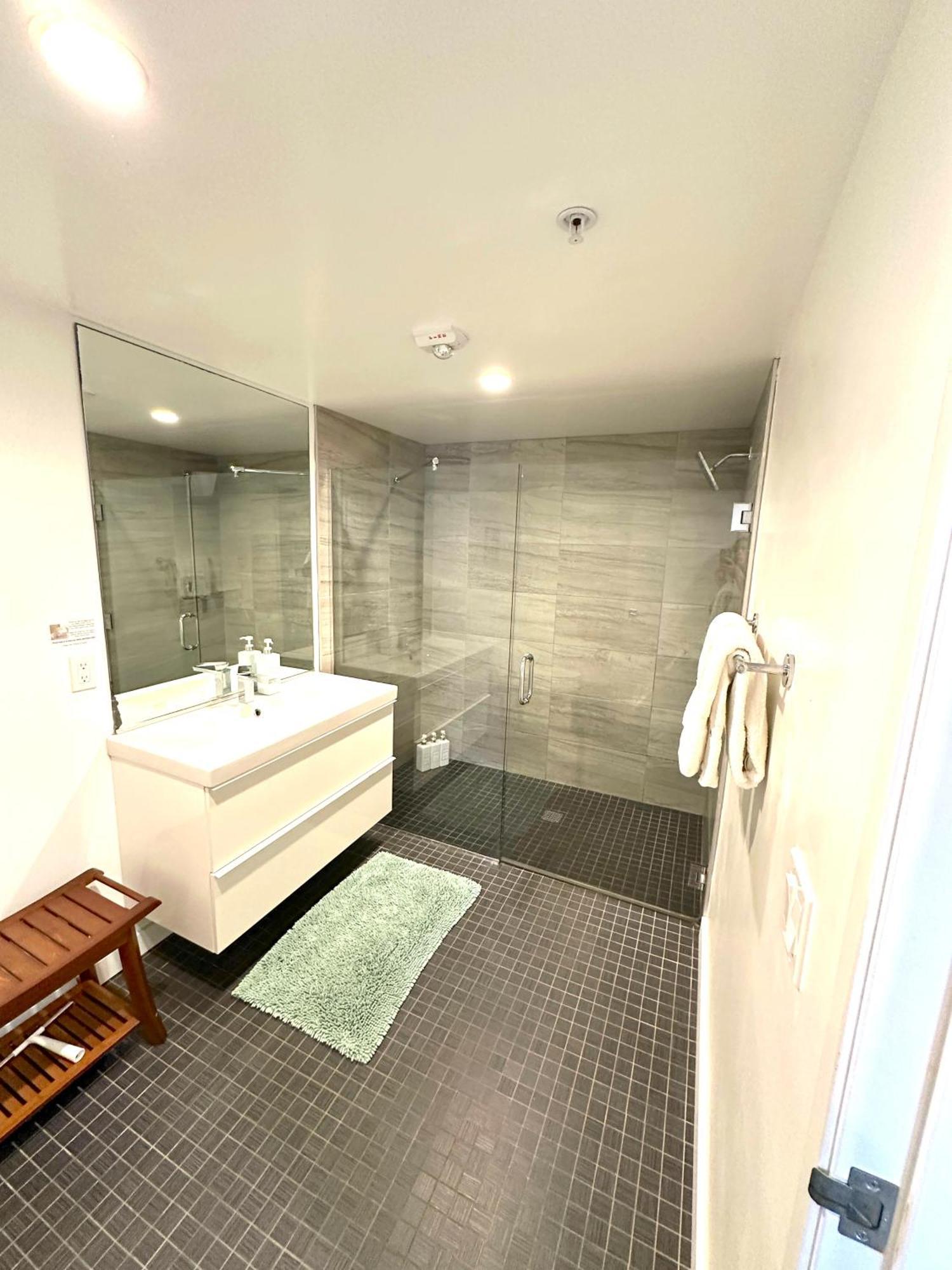 Ferienwohnung Modern 2 Bdrm W/Parking In The Heart Of Hillcrest San Diego Exterior foto
